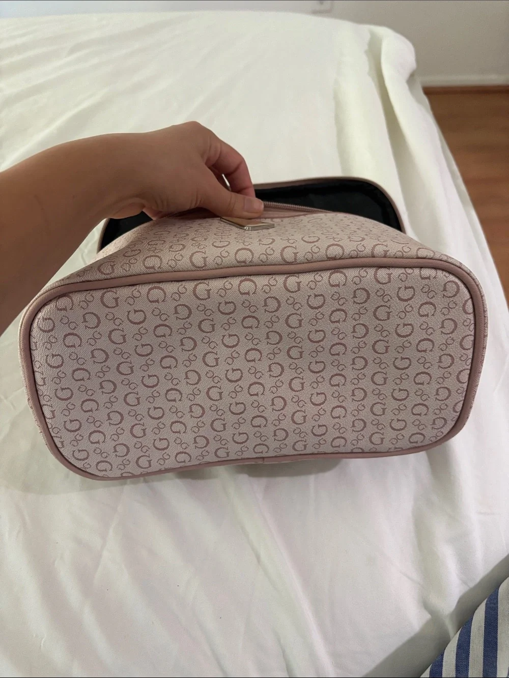 GUESS Blush Pink Monogram Cosmetic Case